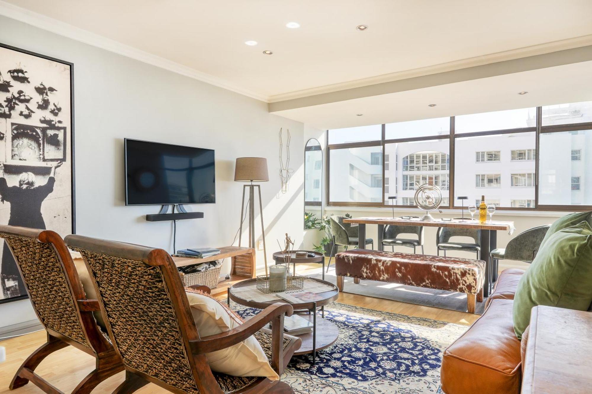 Backup-Powered Bantry Bay View 2 Bed Apartment Cape Town Exterior foto