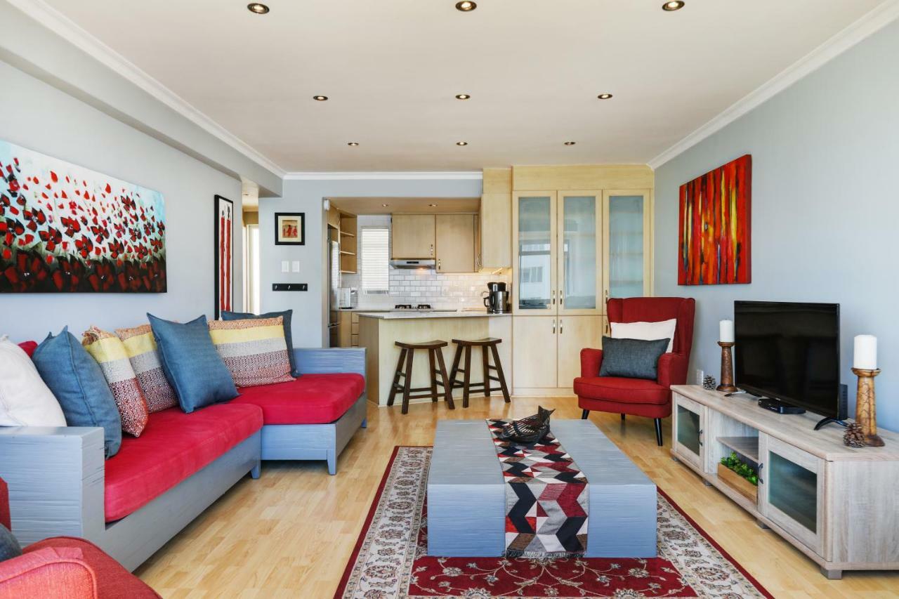 Backup-Powered Bantry Bay View 2 Bed Apartment Cape Town Exterior foto
