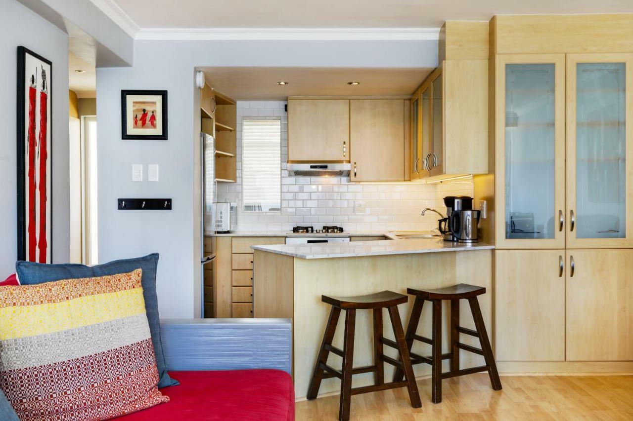 Backup-Powered Bantry Bay View 2 Bed Apartment Cape Town Exterior foto